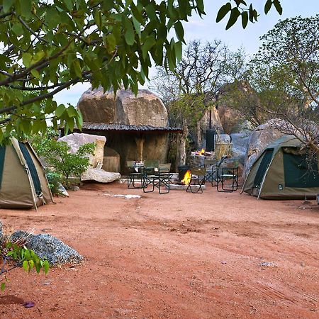 Hoada Camp Site Hotell Palmwag Exteriör bild